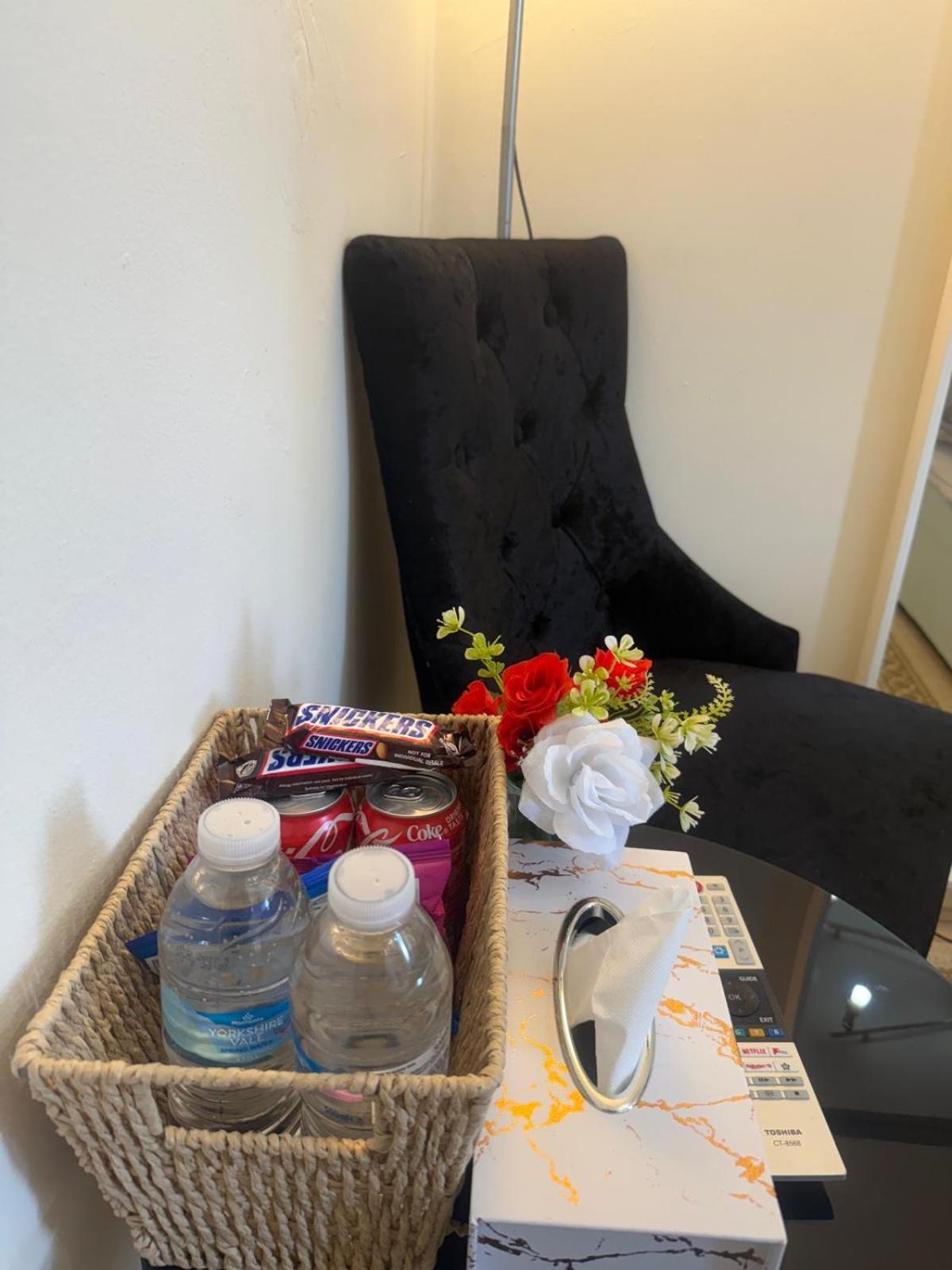 Rayyan Premium For Family & Solo In Homestay Birmingham